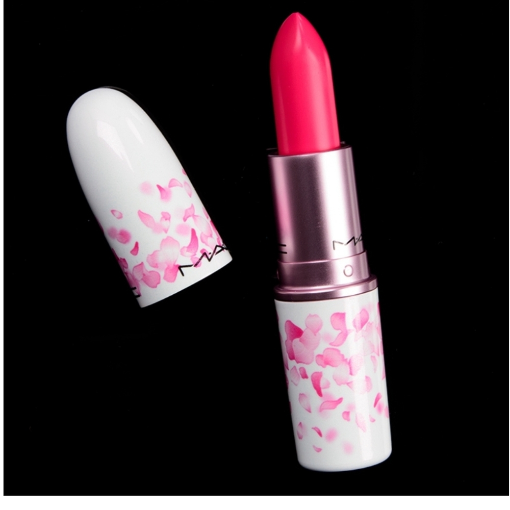 MAC Boom Boom Bloom Matte Lipstick in Tsk Tsk! | NIB